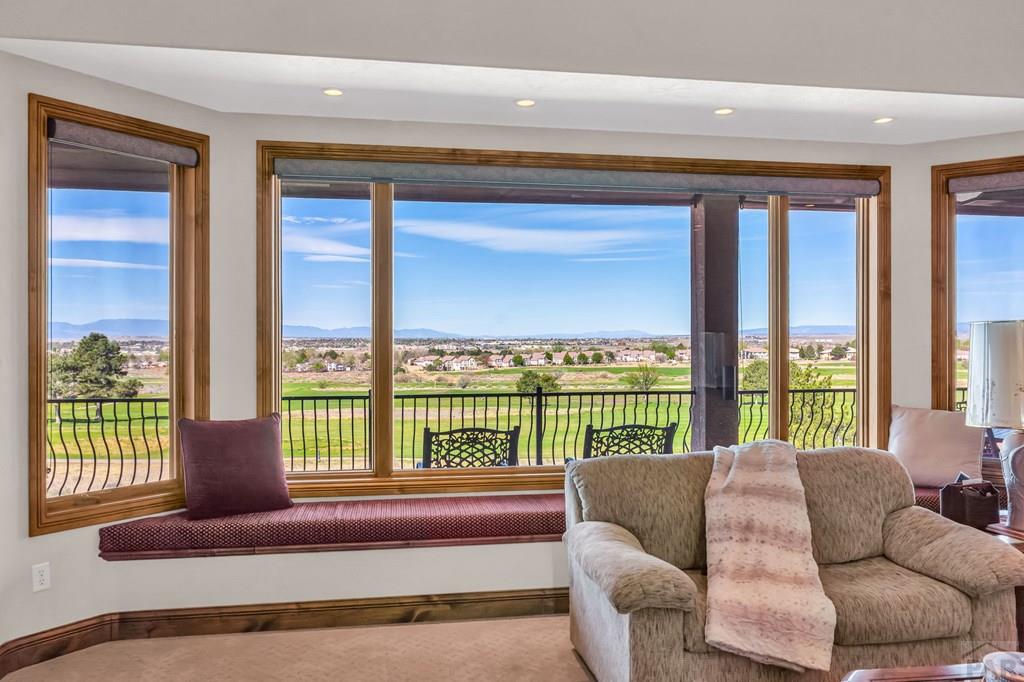 Pueblo, Colorado, 81001, United States, 4 Bedrooms Bedrooms, ,5 BathroomsBathrooms,Residential,Active,2038156