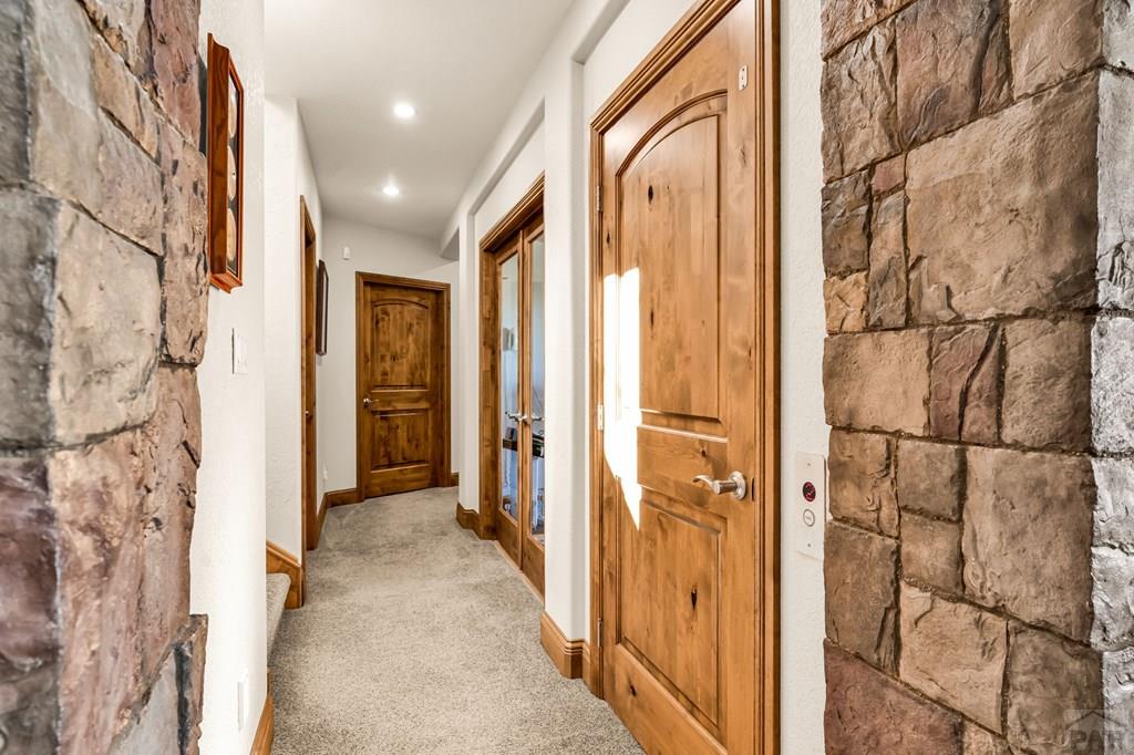 Pueblo, Colorado, 81001, United States, 4 Bedrooms Bedrooms, ,5 BathroomsBathrooms,Residential,Active,2038156