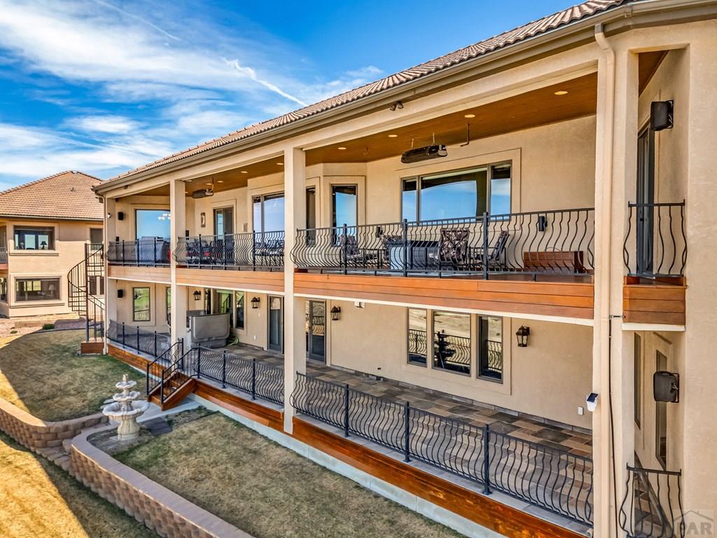 Pueblo, Colorado, 81001, United States, 4 Bedrooms Bedrooms, ,5 BathroomsBathrooms,Residential,Active,2038156