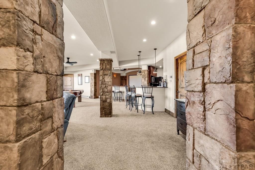 Pueblo, Colorado, 81001, United States, 4 Bedrooms Bedrooms, ,5 BathroomsBathrooms,Residential,Active,2038156