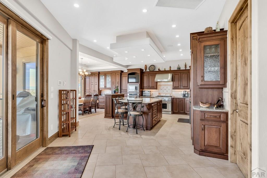 Pueblo, Colorado, 81001, United States, 4 Bedrooms Bedrooms, ,5 BathroomsBathrooms,Residential,Active,2038156