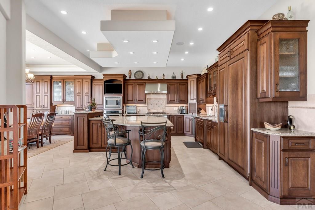 Pueblo, Colorado, 81001, United States, 4 Bedrooms Bedrooms, ,5 BathroomsBathrooms,Residential,Active,2038156