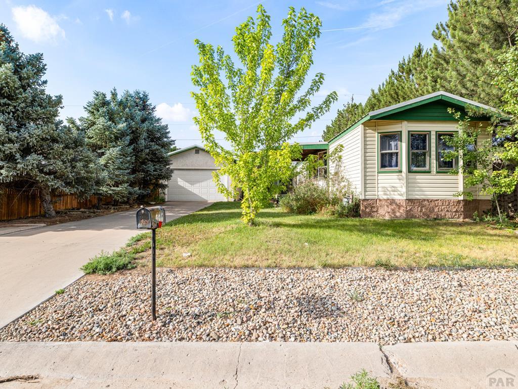 Photo 1 of 20 — 906 Aspen Circle, Pueblo, CO 81006