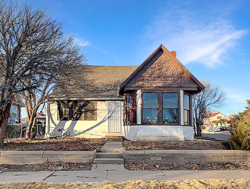 Photo 1 of 24 — 901 W 14th St, Pueblo, CO 81003