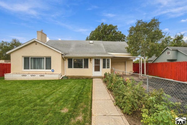 1518 E BEECH ST, PUEBLO, CO 81001 - Image 64ce6bb2a8c68ef7b70e8cd41e4fa8f1/2529647690