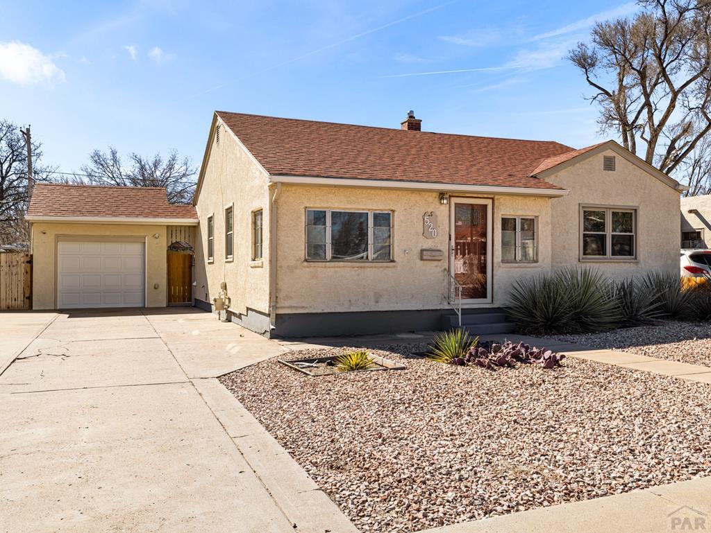 Photo 1 of 25 — 520 Goodnight Ave, Pueblo, CO 81005