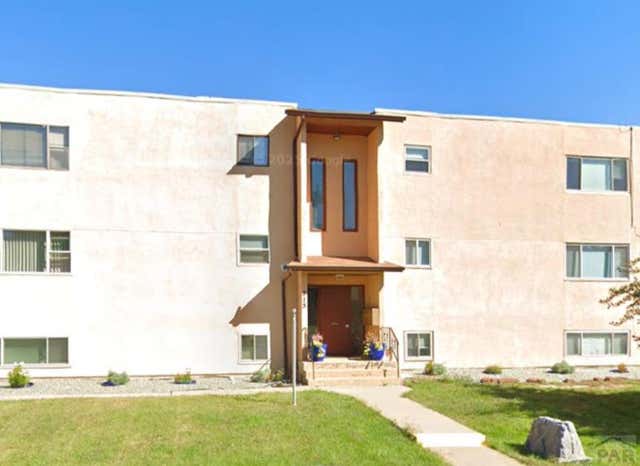 715 McClelland Ave 4