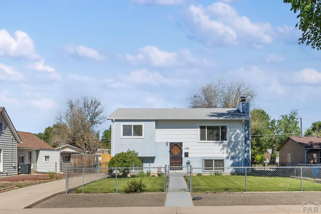 Photo 1 of 39 — 1132 Euclid Ave, Pueblo, CO 81004