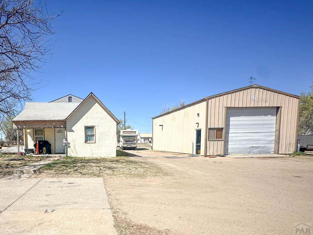 Photo 1 of 13 — 900 S 13th St, Lamar, CO 81052