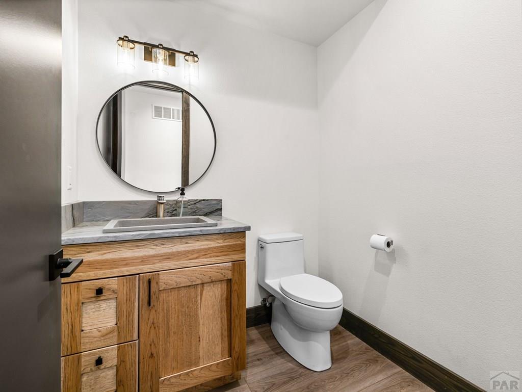 Beulah, Colorado, 81023, United States, 5 Bedrooms Bedrooms, ,5 BathroomsBathrooms,Residential,Active,2007123