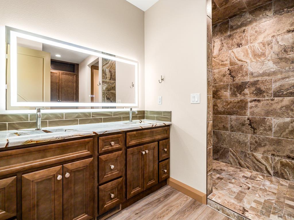 Beulah, Colorado, 81023, United States, 5 Bedrooms Bedrooms, ,5 BathroomsBathrooms,Residential,Active,2007123