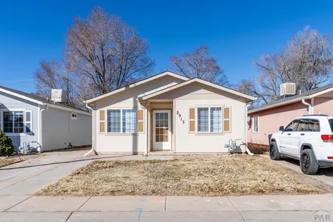 2913 Winnipeg St, Pueblo, CO 81004 - MLS#: 230383
