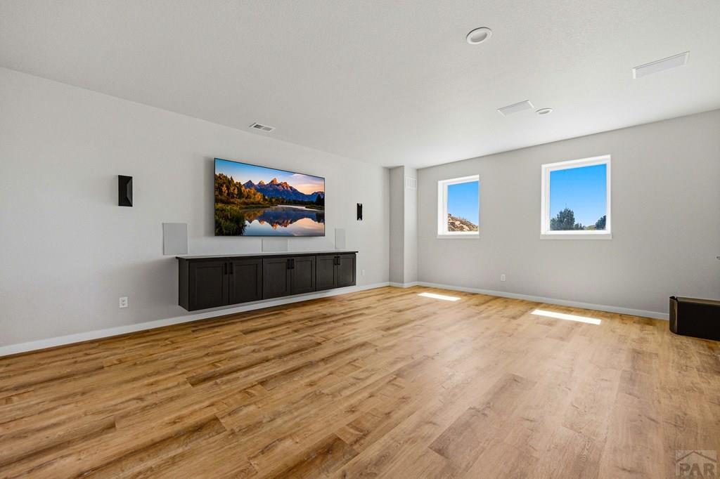 Pueblo, Colorado, 81004, United States, 7 Bedrooms Bedrooms, ,6 BathroomsBathrooms,Residential,Active,2043790