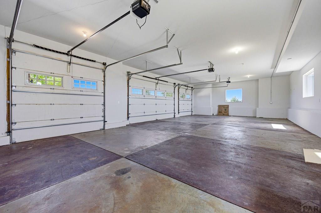 Pueblo, Colorado, 81004, United States, 7 Bedrooms Bedrooms, ,6 BathroomsBathrooms,Residential,Active,2043790