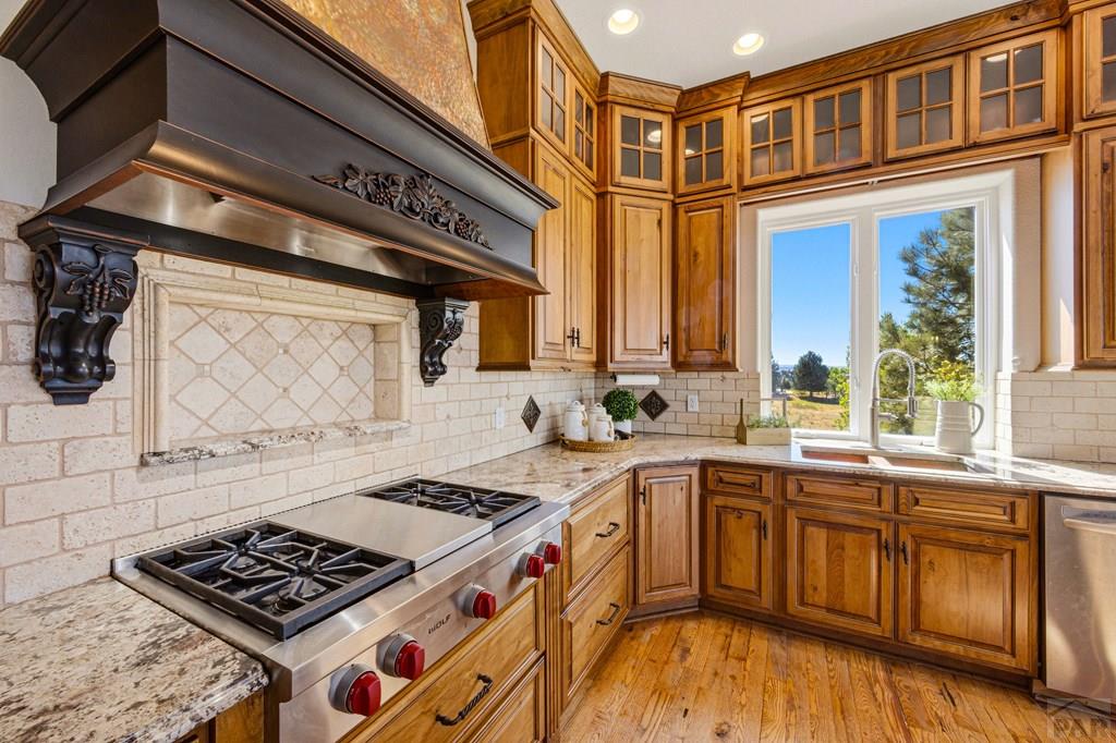Pueblo, Colorado, 81004, United States, 7 Bedrooms Bedrooms, ,6 BathroomsBathrooms,Residential,Active,2043790