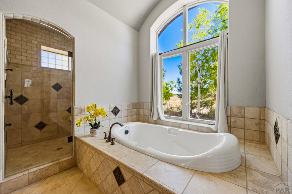 Pueblo, Colorado, 81004, United States, 7 Bedrooms Bedrooms, ,6 BathroomsBathrooms,Residential,Active,2043790