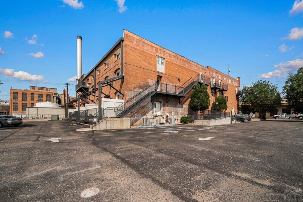 Photo 1 of 31 — 201 Lamkin 204, Pueblo, CO 81003