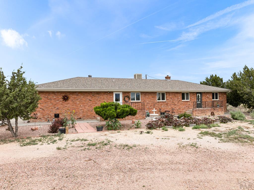 Photo 1 of 19 — 1400 K St, Penrose, CO 81240