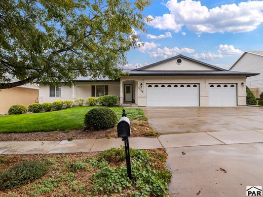 3220 PETALINA CT, PUEBLO, CO 81005 - Image d153e5e1bc65fbf9367914e44bfa8fe1/4131996911