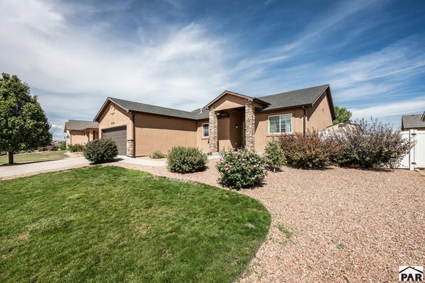 5248 KINGFISHER DR, PUEBLO, CO 81008 - Image d6adbaeee4635ec81fca6a8612b10b7e/3786303572