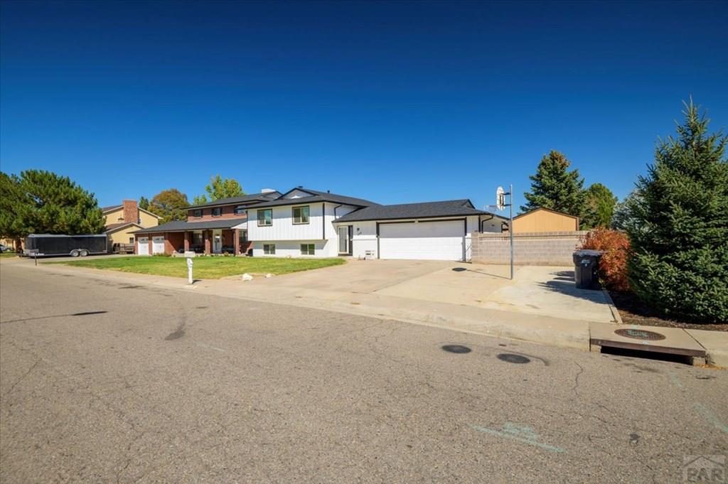 208 Starlite Dr - Photo 3
