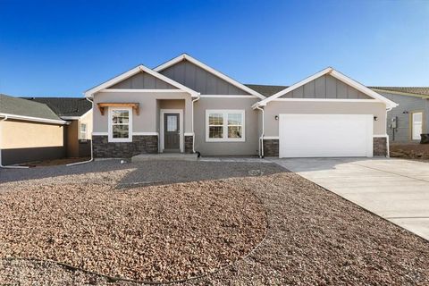 204 High Meadows Dr, Florence, CO 81226 - MLS#: 217062