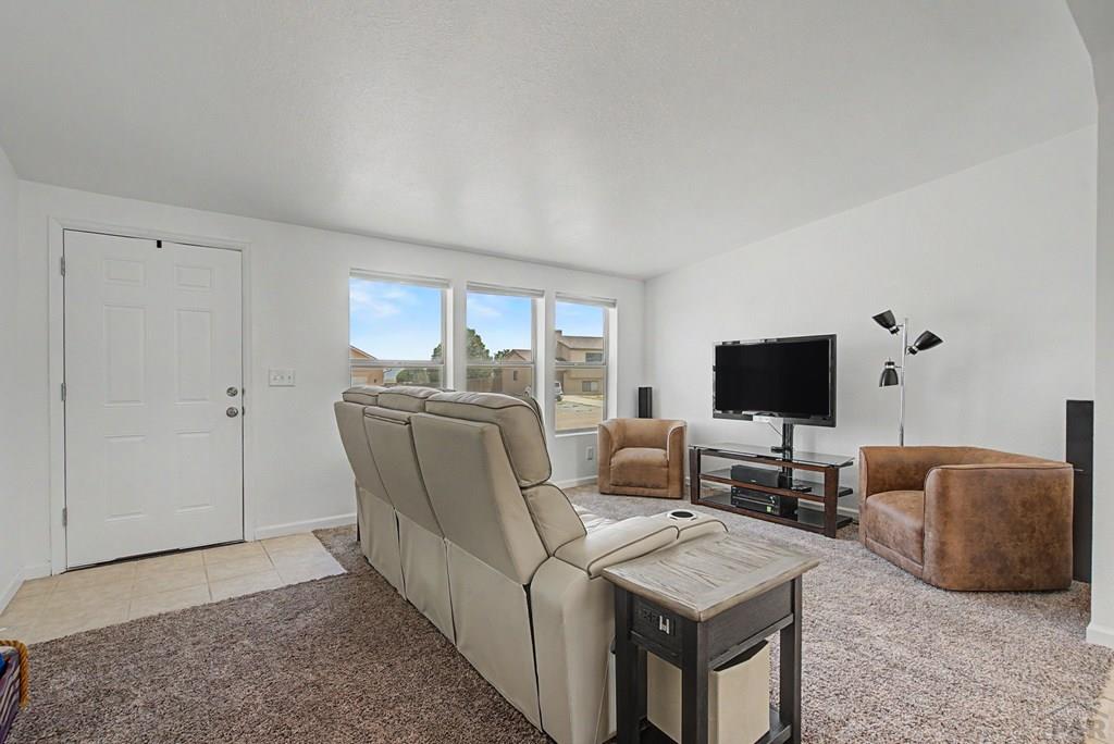667 S Burro Dr - Photo 4
