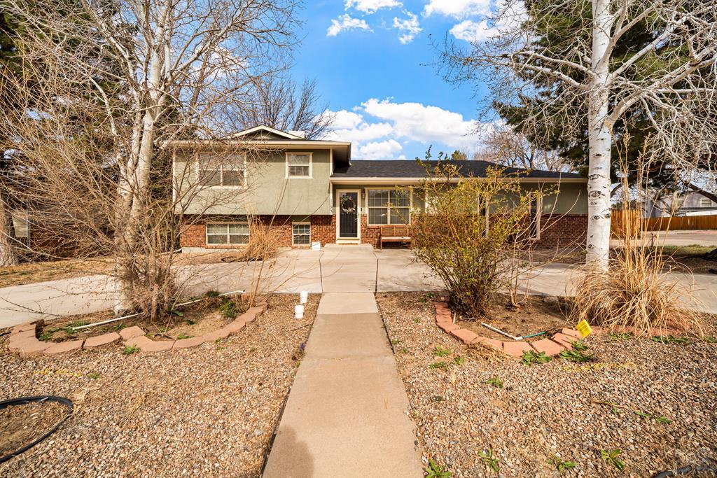 Photo 1 of 32 — 1123 Candytuft Blvd, Pueblo, CO 81001