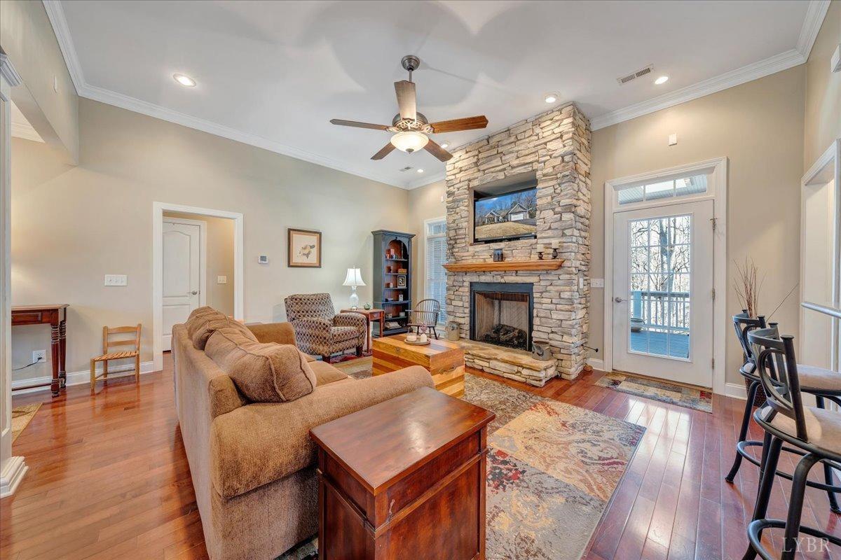 126 Mountain Cove Drive, Hardy, Virginia image 9