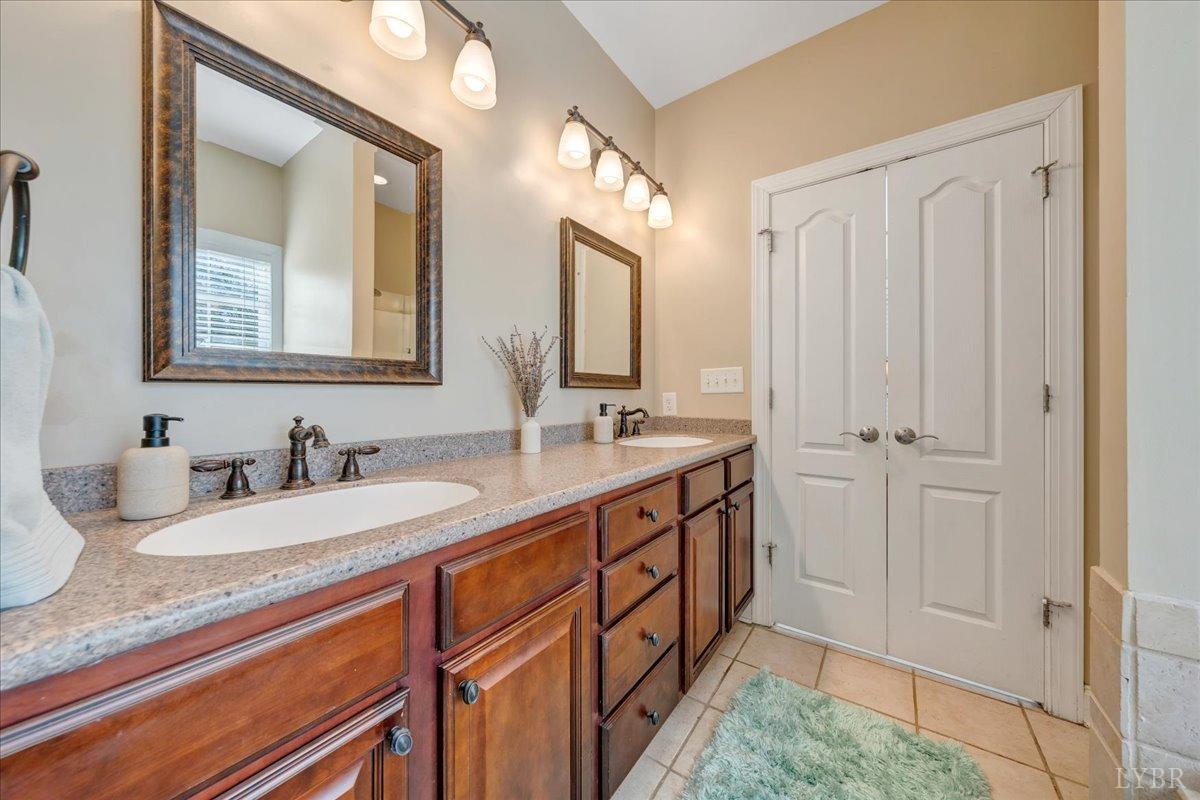 126 Mountain Cove Drive, Hardy, Virginia image 24