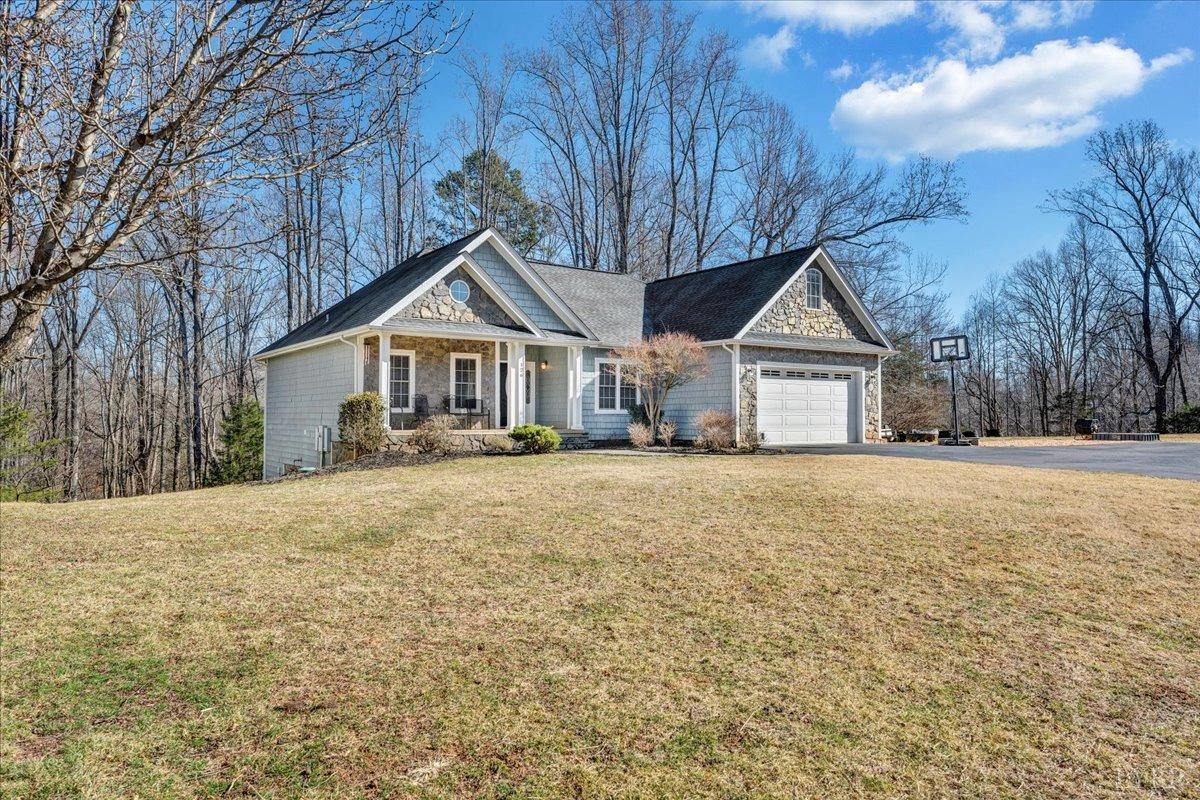 126 Mountain Cove Drive, Hardy, Virginia image 4
