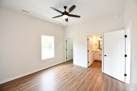 Tiny photo for 128 BRENLEIGH CT Ct #102, Lynchburg, VA 24501 (MLS # 363764)