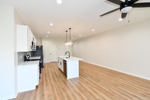 Tiny photo for 128 BRENLEIGH CT Ct #102, Lynchburg, VA 24501 (MLS # 363764)