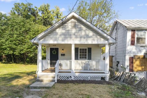 Photo of 1520 Buchanan Street, Lynchburg, VA 24501 (MLS # 364205)