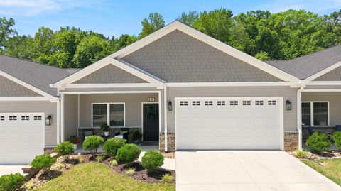 Photo of 149 Lockridge Lane, Lynchburg, VA 24502 (MLS # 367645)
