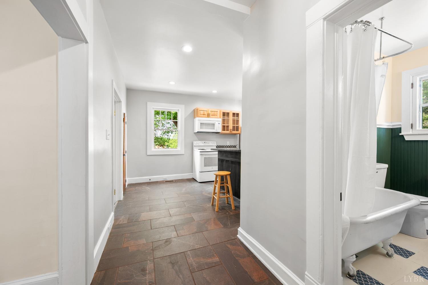322 South Street, Bedford, Virginia image 18