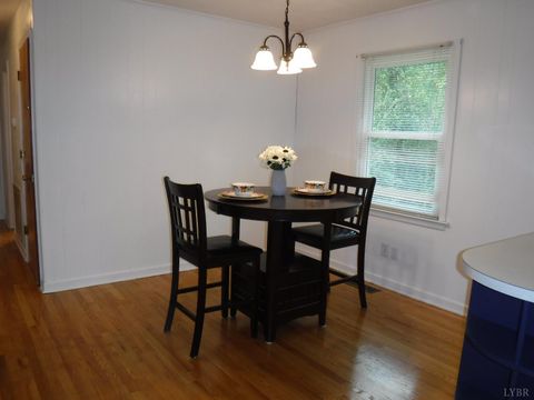 Tiny photo for 1027 Woodhaven Drive Dr, Bedford, VA 24523 (MLS # 362240)
