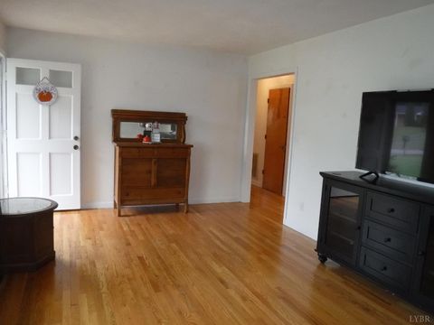 Tiny photo for 1027 Woodhaven Drive Dr, Bedford, VA 24523 (MLS # 362240)