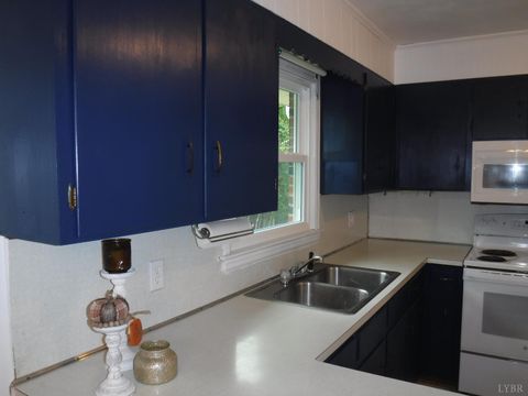 Tiny photo for 1027 Woodhaven Drive Dr, Bedford, VA 24523 (MLS # 362240)
