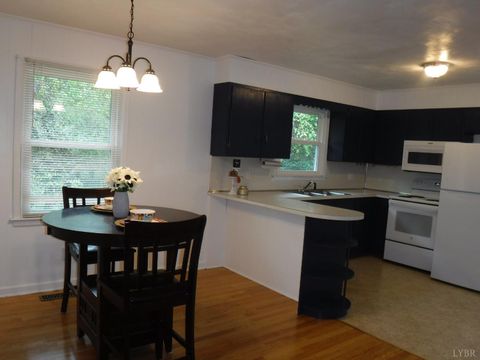 Tiny photo for 1027 Woodhaven Drive Dr, Bedford, VA 24523 (MLS # 362240)