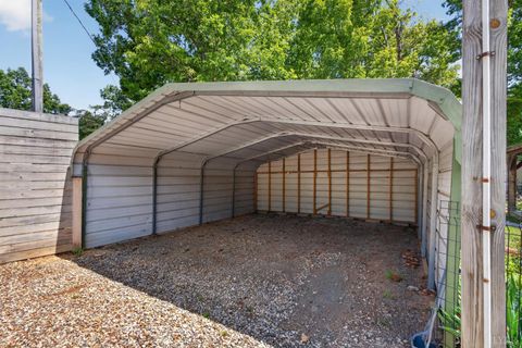 Tiny photo for 401 Railroad Lane, Pamplin, VA 23958 (MLS # 366644)
