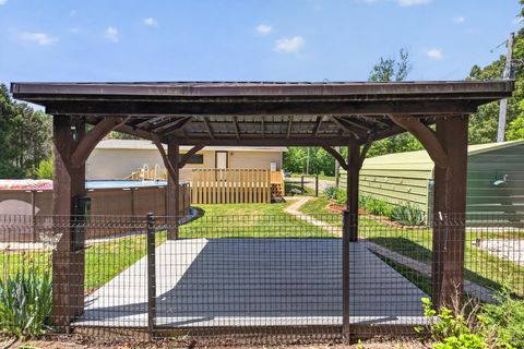 Tiny photo for 401 Railroad Lane, Pamplin, VA 23958 (MLS # 366644)