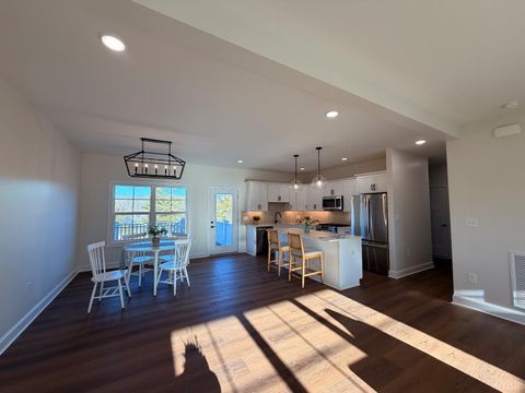 Tiny photo for 1100 Live Oak Court, Forest, VA 24551 (MLS # 364826)