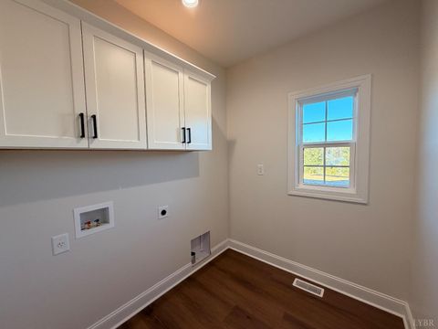 Tiny photo for 1100 Live Oak Court, Forest, VA 24551 (MLS # 364826)