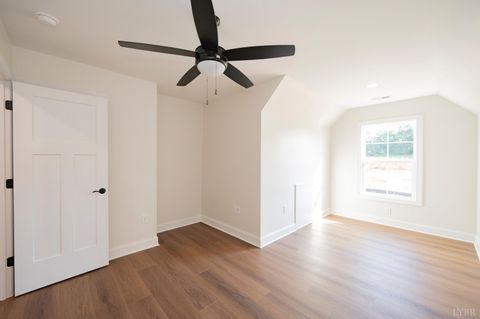 Tiny photo for 1100 Live Oak Court, Forest, VA 24551 (MLS # 364826)