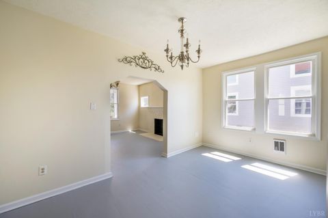 Tiny photo for 1217 EARLY ST, Lynchburg, VA 24503 (MLS # 366630)