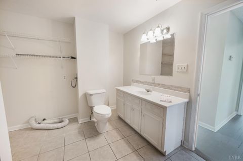 Tiny photo for 1217 EARLY ST, Lynchburg, VA 24503 (MLS # 366630)