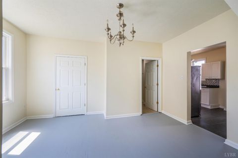 Tiny photo for 1217 EARLY ST, Lynchburg, VA 24503 (MLS # 366630)