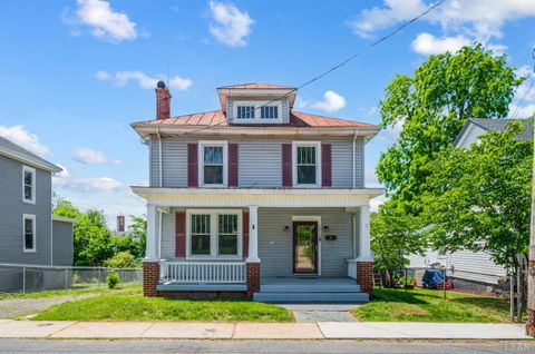 Tiny photo for 1217 EARLY ST, Lynchburg, VA 24503 (MLS # 366630)