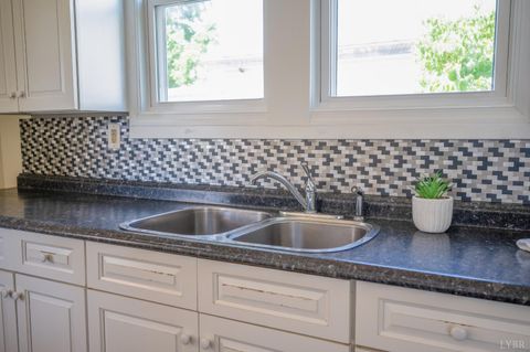 Tiny photo for 1217 EARLY ST, Lynchburg, VA 24503 (MLS # 366630)